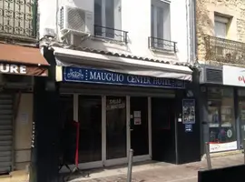 Réserver une chambre à Mauguio Center Hôtel  à Montpellier